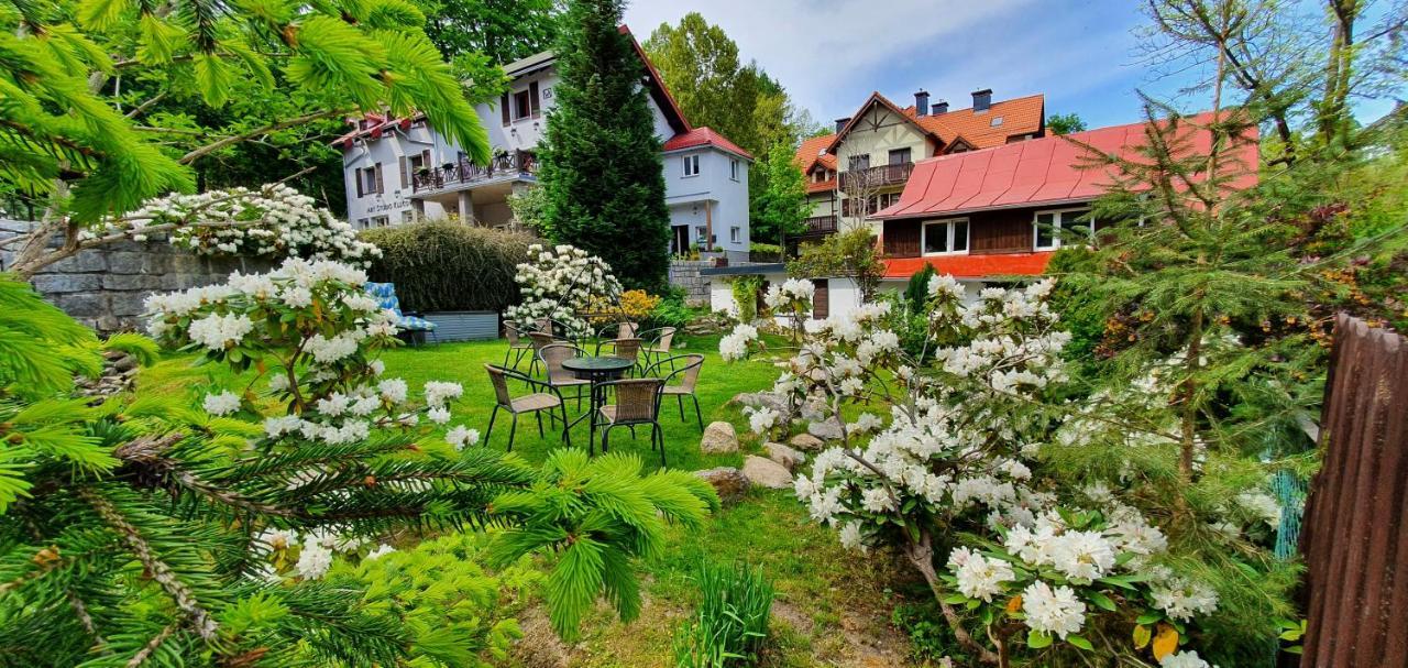 Domek Artysty Sklářská Poruba Exteriér fotografie
