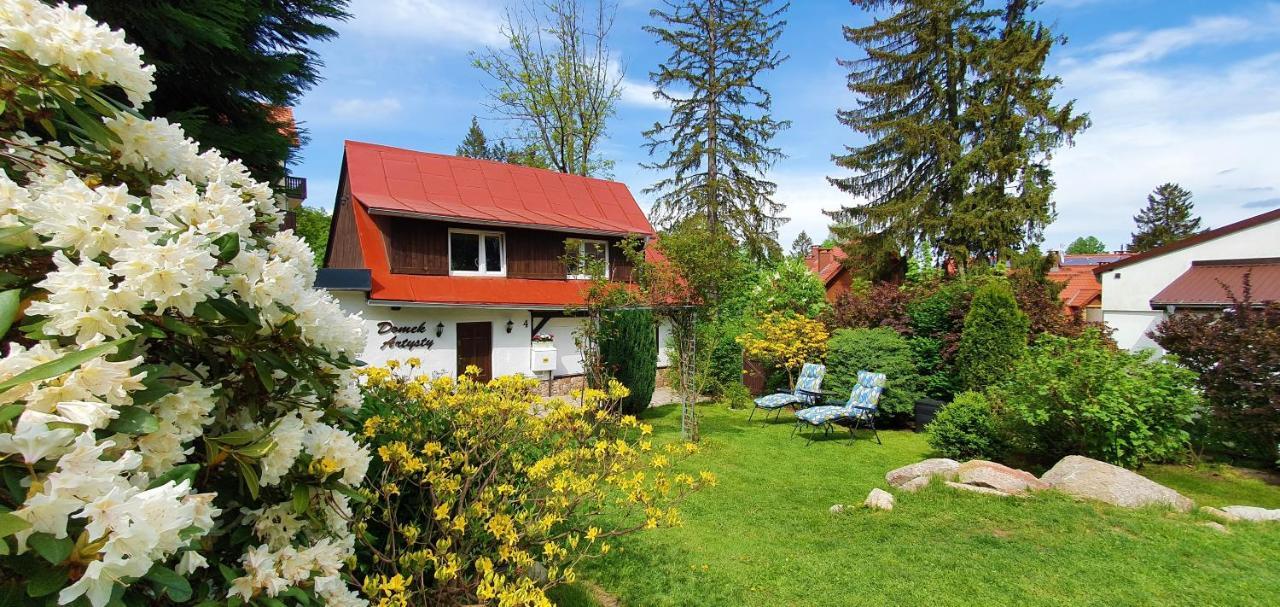 Domek Artysty Sklářská Poruba Exteriér fotografie